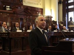Capitanich está reunido con los ministros de la Corte Suprema