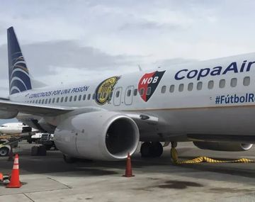 La mujer detenida por tener sexo en el baño de un avión está con ayuda psiquiátrica por el episodio viral