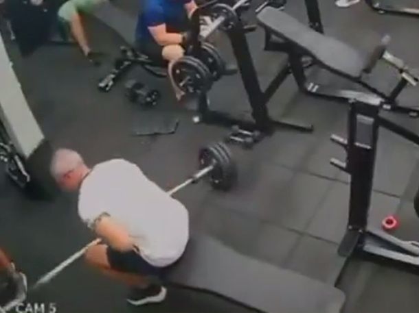 ¿Error técnico? Murió un pesista en Brasil tras soltar la barra y recibir el impacto en el pecho