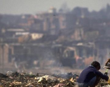 Pareja con 2 hijos y dueña de su casa necesita $13 mil para no ser pobre