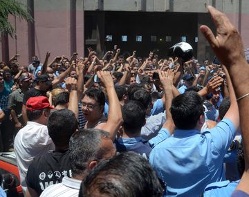 Detienen a los policías que lideraron el acuartelamiento de la fuerza en Córdoba