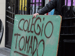 estudiantes mantienen las tomas en 15 escuelas tecnicas portenas estudiantes mantienen las tomas en 15 escuelas tecnicas portenas