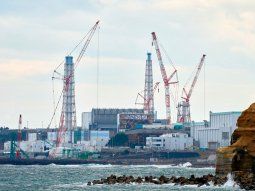 Un fuerte terremoto con epicentro frente a Fukushima sacudió todo