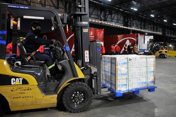 Vacunas: cuántas llegaron, cuantas llegarán, cuántas en distribución