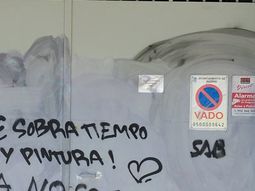 La respuesta de un taller harto de las pintadas