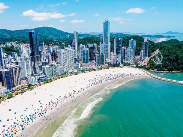 Río Negro: le cancelaron el viaje de egresados y cobrará miles de pesos como indemnización