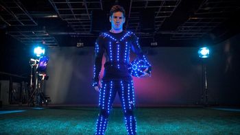 lionel messi ilumina su futbol a gran velocidad lionel messi ilumina su futbol a gran velocidad