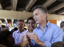 macri envuelto en una denuncia por atropellar a dos personas macri envuelto en una denuncia por atropellar a dos personas