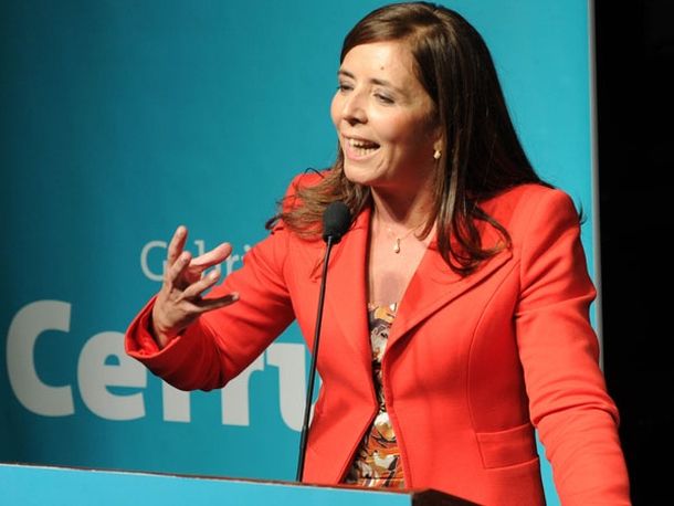 Presentarán un amparo judicial contra el DNU de Macri