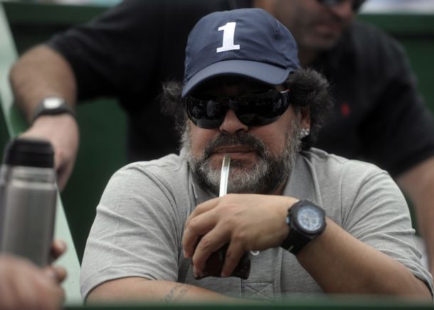 Maradona sería papá por sexta vez