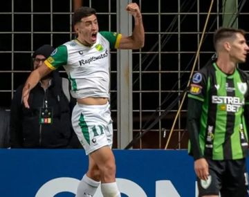Defensa le ganó 3-2 al América Mineiro y es líder de su grupo
