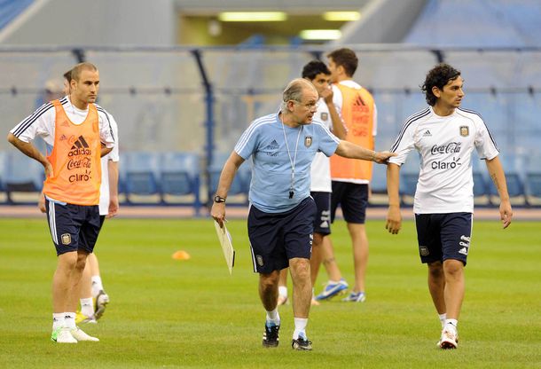 Insólito pedido de Migliore, que quiere jugar en la Selección