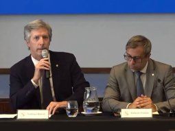 Bausili explicó el programa monetario y anticipó etapa de remonetización