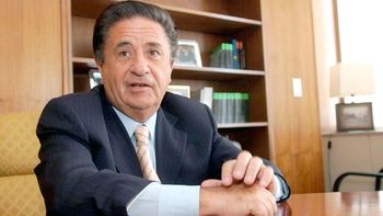 duhalde: en mi gobierno hubo un solo lesionado y fue policia