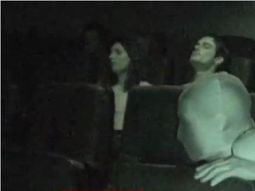 Los ninjas del cine atacan a los espectadores ruidosos