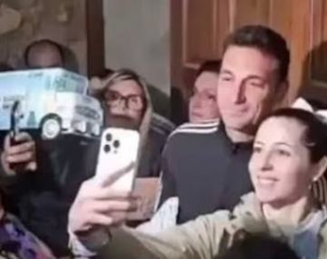 El emotivo regalo que recibió Scaloni en Pujato y que reflejó el cariño de todo un país
