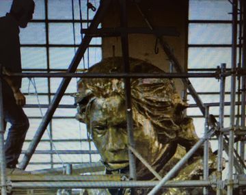 Cómo es la escultura de Juana Azurduy que estará detrás de la Casa Rosada