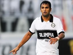 escandalo: olimpia echo a un jugador por tener cancer escandalo: olimpia echo a un jugador por tener cancer