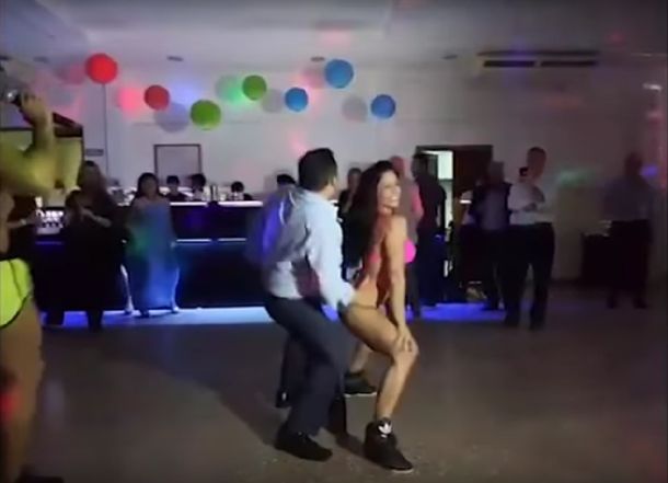 En un hospital festejaron el fin de año con strippers