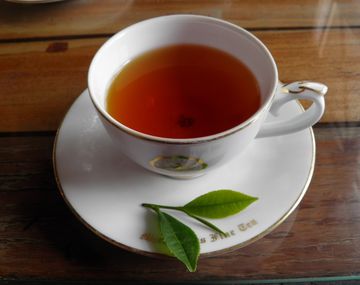 Un té al día aleja el riesgo de demencia senil