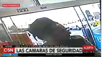 detuvieron a la pareja sospechada de abandonar a la beba en una estacion detuvieron a la pareja sospechada de abandonar a la beba en una estacion