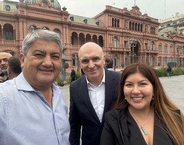 Libertarios destrozaron a diputado de La Libertad Avanza que festejó el triunfo de Manuel Adorni