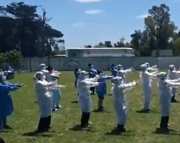 VIDEO: Médicos de Mar del Plata hicieron una coreografía al ritmo de Macarena