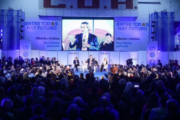 Alberto Fernández dijo que el Gobierno sube la tasa de las Leliq para aguantar el dólar antes de las PASO