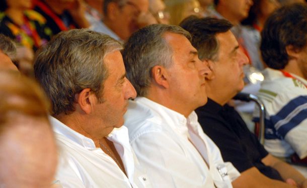 Cobos: La indefinición de UNEN mató las aspiraciones nacionales de la UCR