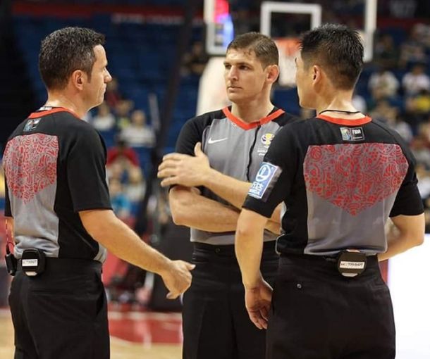 Echaron a un árbitro argentino del Mundial de básquet por un grosero error