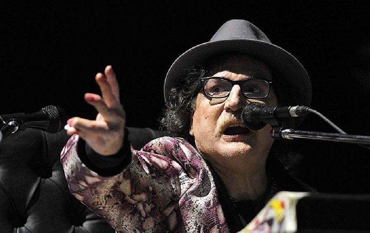 Charly García: Estoy sexualmente bien y económicamente tirando...