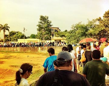 Gran expectativa en Venezuela tras el cierre de los comicios