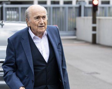 Joseph Blatter no declaró en el primer día del juicio por fraude