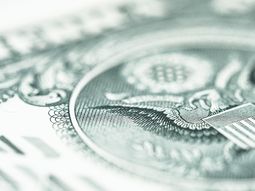 El dólar en Uruguay logró internarse en la franja de los $39. El dólar en Uruguay logró internarse en la franja de los $39.