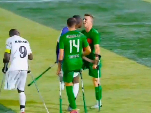 La final de la Copa Africana de amputados terminó a los muletazos