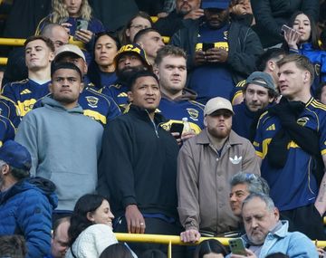 El DT de los All Backs quedó loco con la gente de Boca: Cantaron sin parar