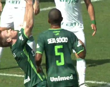 Grolli convirtió el primer gol del nuevo Chapecoense