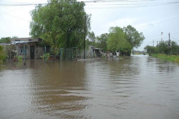 Rosario barrio alberdi inundaciones Télam