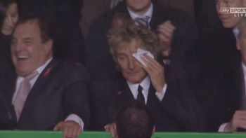 el llanto de rod stewart por el triunfo del celtic ante barcelona el llanto de rod stewart por el triunfo del celtic ante barcelona