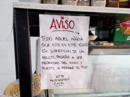 El insólito cartel en un kiosco sobre chicos sin supervisión de un adulto