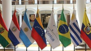 Paraguay propondrá la reincorporación plena de Venezuela al Mercosur. Paraguay propondrá la reincorporación plena de Venezuela al Mercosur.