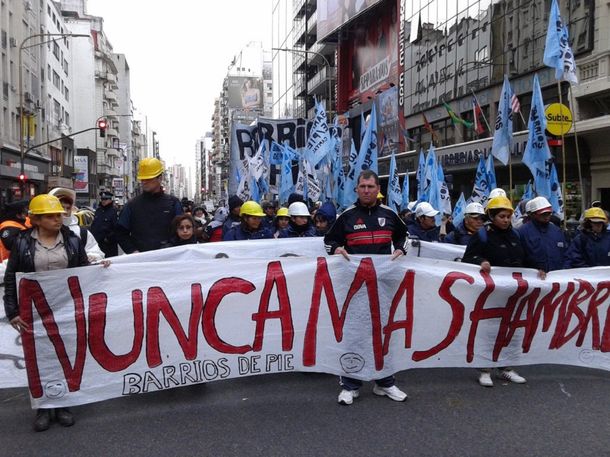 Múltiples piquetes en reclamo de asistencia a comedores bonaerenses