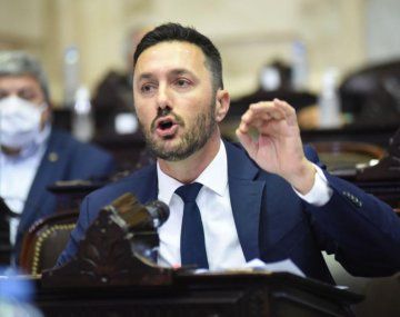 Diputado Petri propone crear una Comisión Especial Investigadora Pfizer