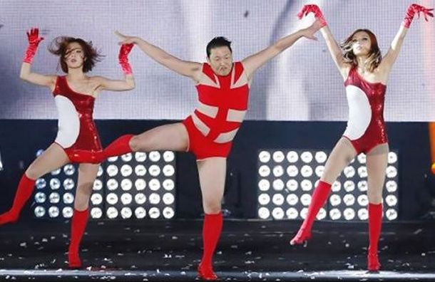 Psy hace un cover de Beyoncé y lo baila ante miles de personas