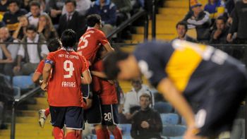 boca e independiente, a mano en otro partido vibrante boca e independiente, a mano en otro partido vibrante