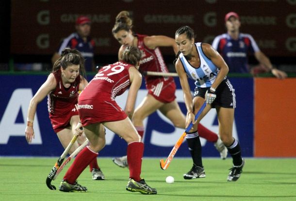Las Leonas contra Inglaterra