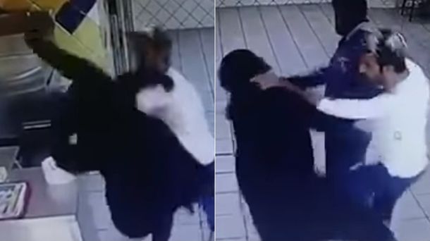 No le gustó la comida y se peleó con el cocinero