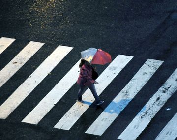 Un domingo mundialista con lluvias y chaparrones en Capital y alrededores