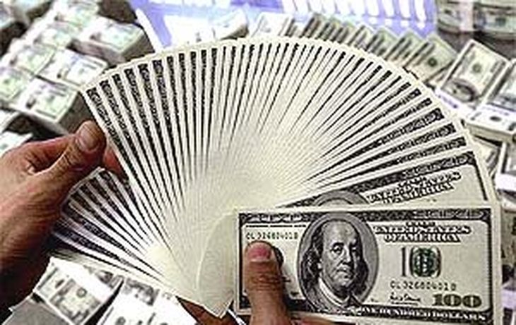 Dolares