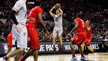 ginobili fue participe de otra victoria de los spurs ginobili fue participe de otra victoria de los spurs